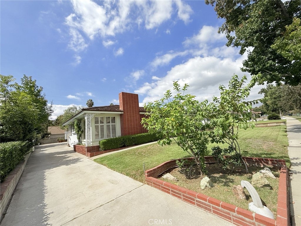 605 N Story