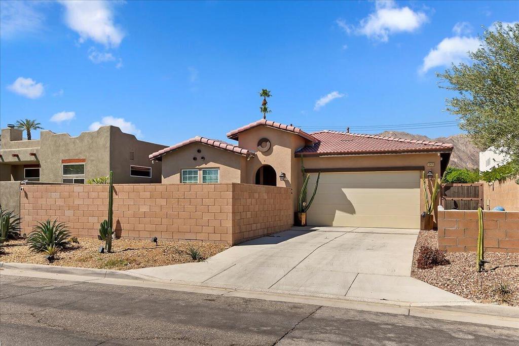 Desert Club Estates - Residential