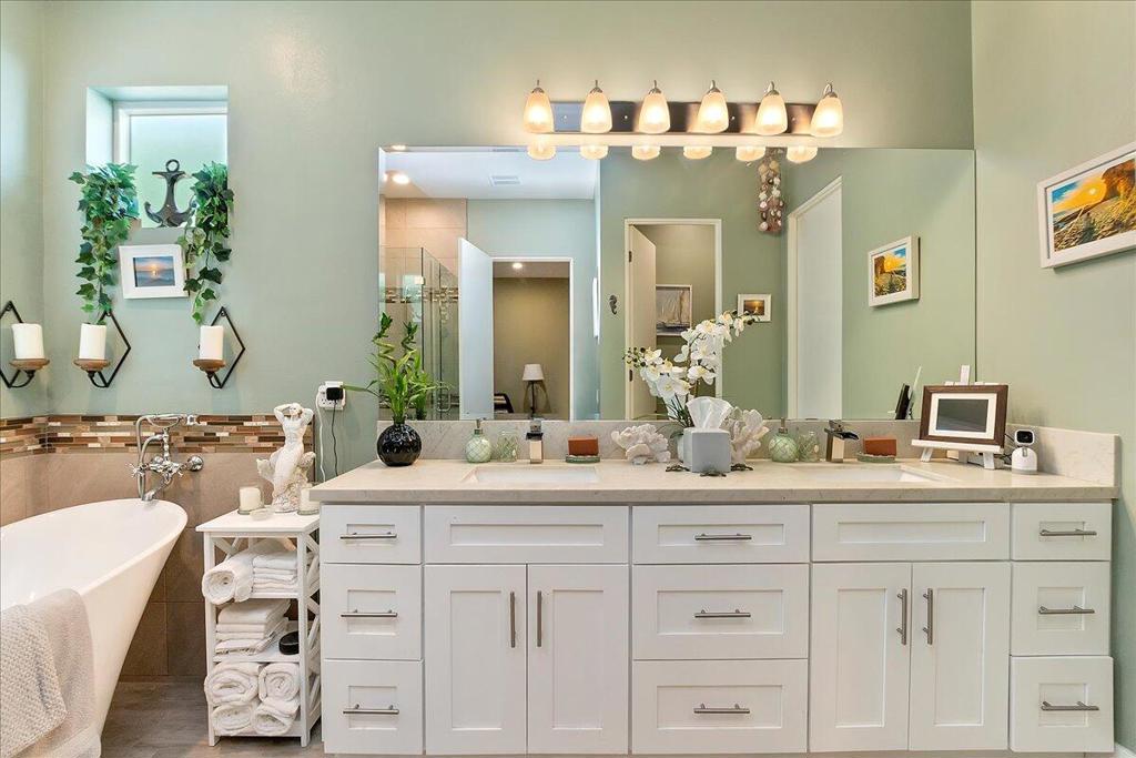 Desert Club Estates - Residential