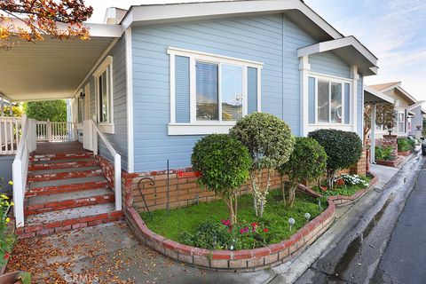 61 Saddleback Road Tustin CA 92780