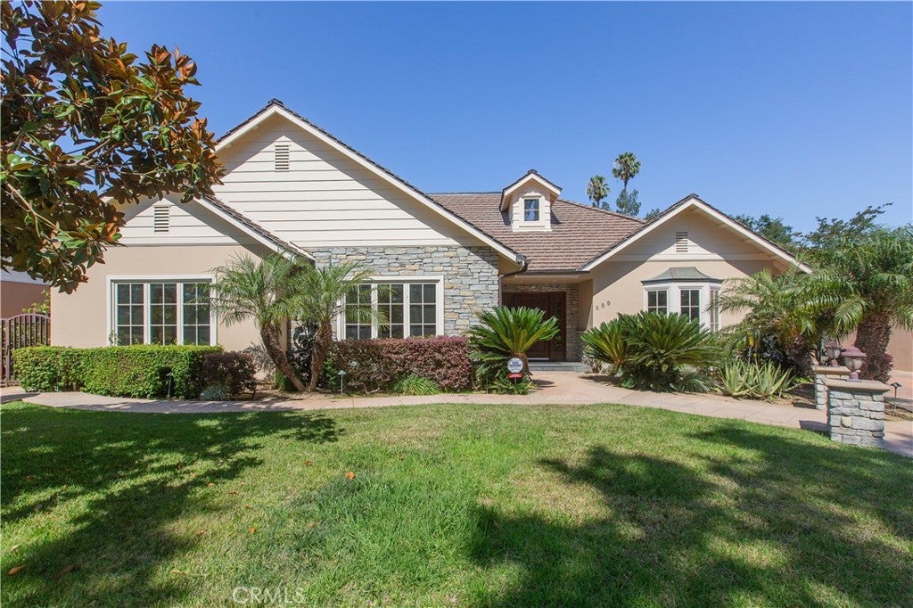 899 S Santa Anita
