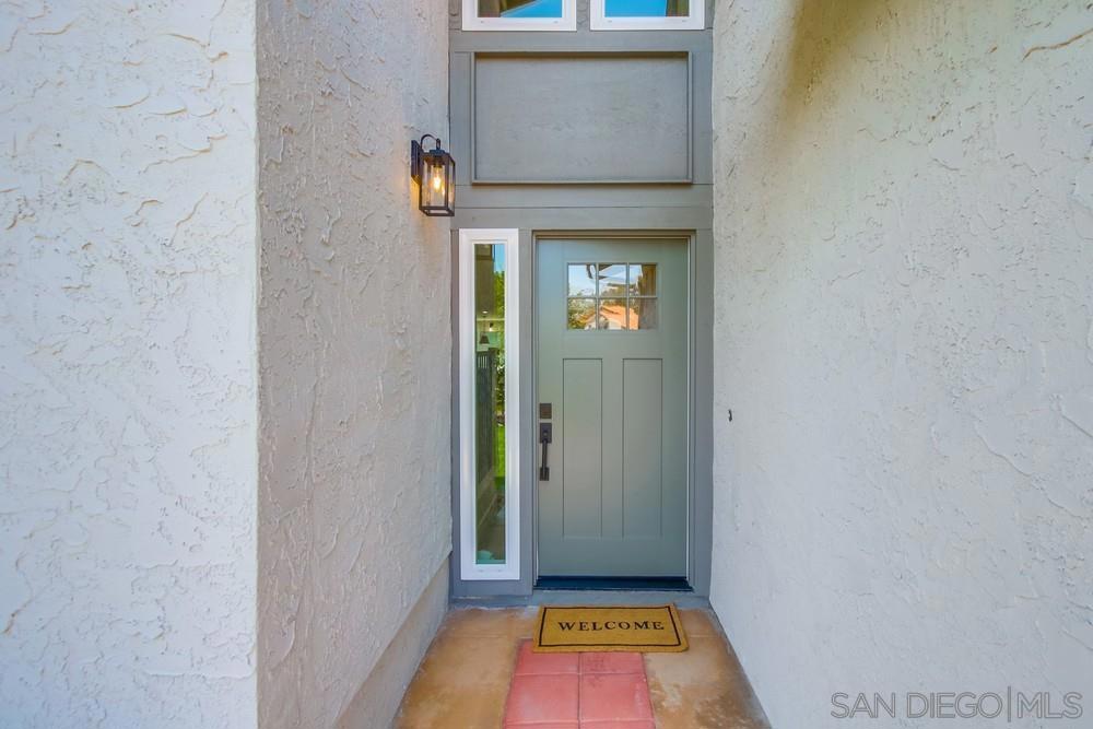 4966 Lakewood Ct