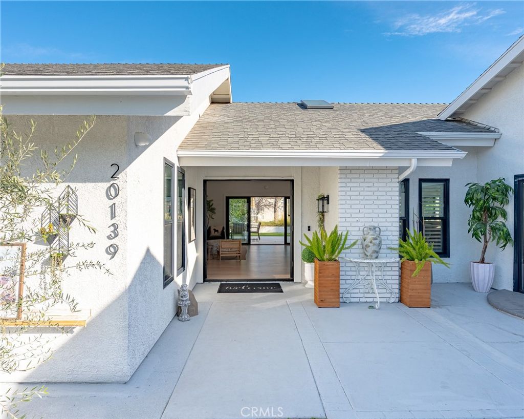 Photo of 20139 Lake Canyon Dr Dr, Walnut, CA 91789 (MLS # WS26053934)