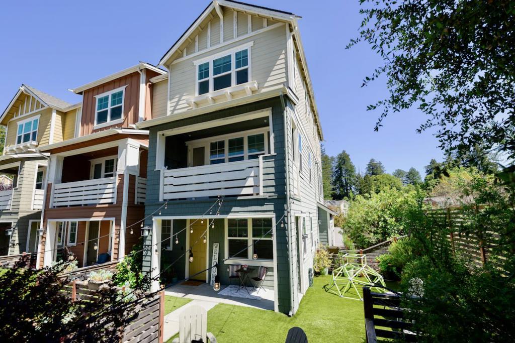 304 Ginger Lane