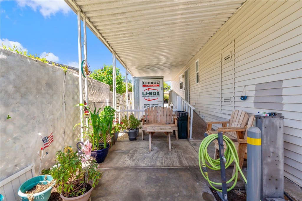 1001 W Lambert Rd #324