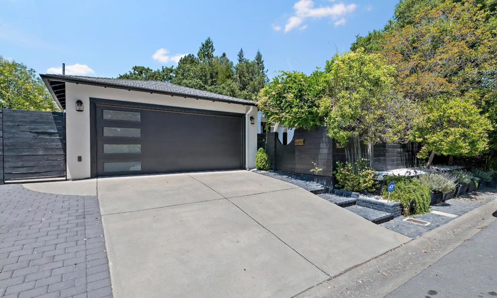 Stunning 4 Bedroom 3 Bathroom Home in Award Winning Oak Knoll School District. Formal Entry. Elegant Living Room with Vaulted Ceilings, Fireplace, and Built-in Cabinets. Chef's Eat-in Kitchen with Center Island, Thermador Appliances, and Wine Refrigerator. Four Spacious Bedrooms. Three Beautifully Designed Bathrooms. Primary Suite Retreat Features Walk-in Closet and Stall Shower. Interior Features Include Washer, Dryer, Central Heating, and Central Air Conditioning. Lovely Landscaped Yard. Sparkling Pool. Award Winning Oak Knoll School District