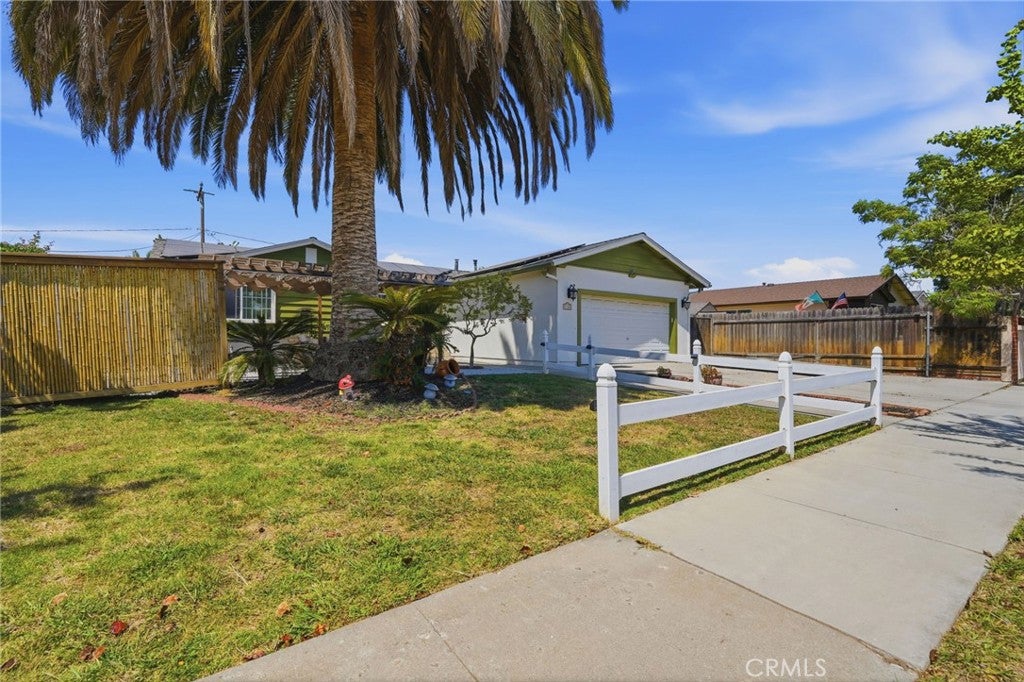5160 Rhoads