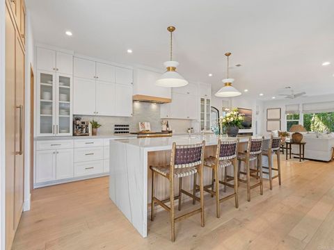 8278 Parkside Cres San Diego CA 92127