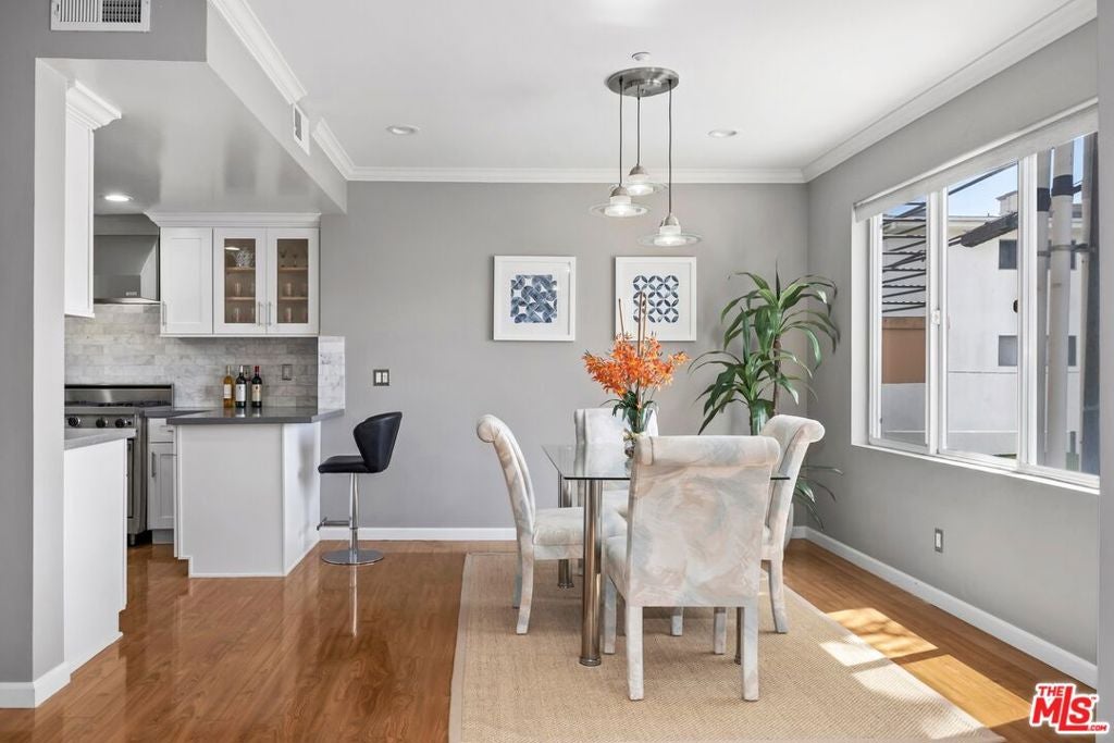 1018 4th Street 203