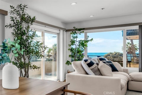 Photo of 230 S Catalina Avenue #214, Redondo Beach, CA 90277 (MLS # SB26222249)
