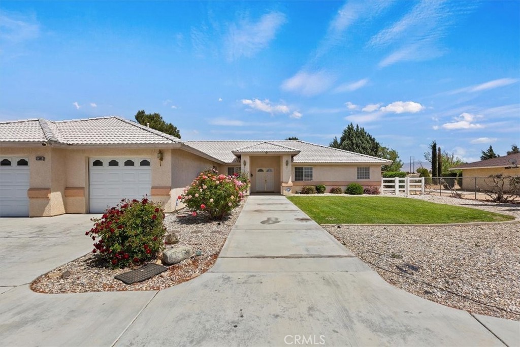 12395 Yorkshire Drive