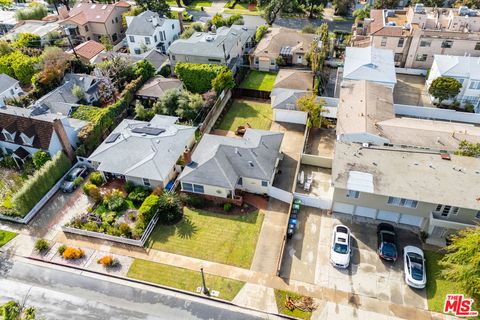 Tiny photo for 785 El Medio Avenue, Pacific Palisades, CA 90272 (MLS # 26654573)