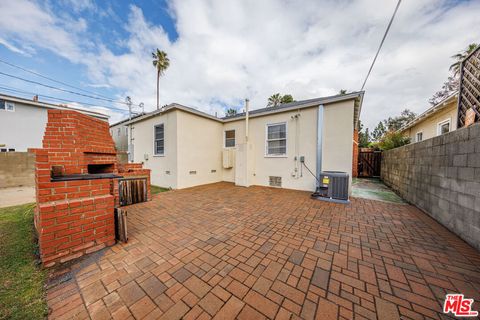 Tiny photo for 785 El Medio Avenue, Pacific Palisades, CA 90272 (MLS # 26654573)