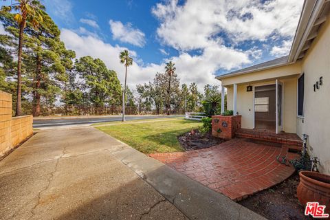 Tiny photo for 785 El Medio Avenue, Pacific Palisades, CA 90272 (MLS # 26654573)