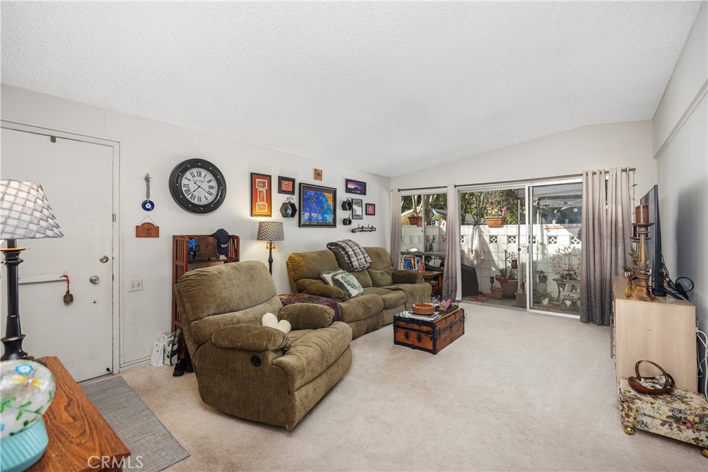 338 Avenida Sevilla A