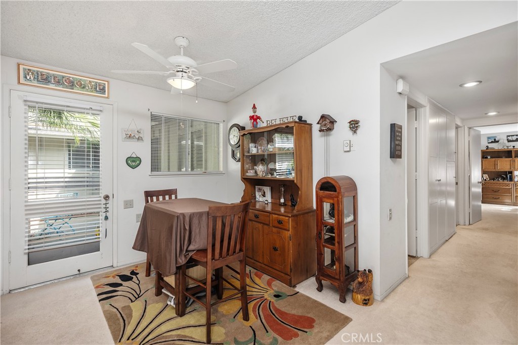 338 Avenida Sevilla A