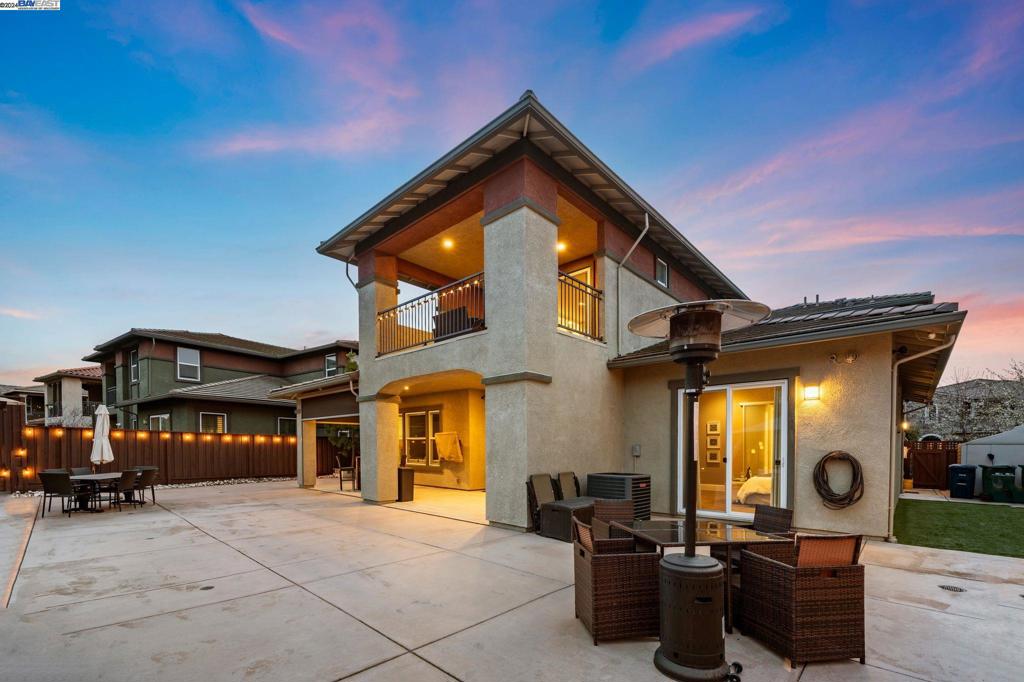 STONEBRAE COUNTRY CLUB - Residential