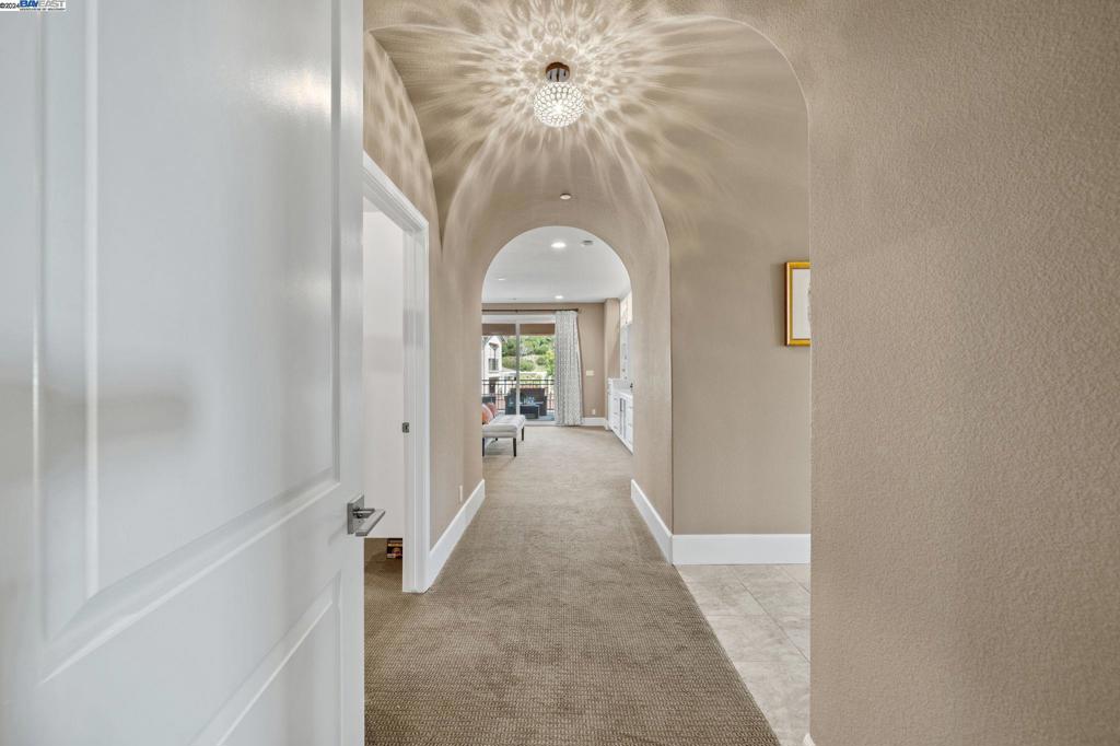 STONEBRAE COUNTRY CLUB - Residential