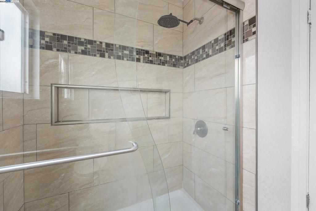 HEIGHTS - Residential