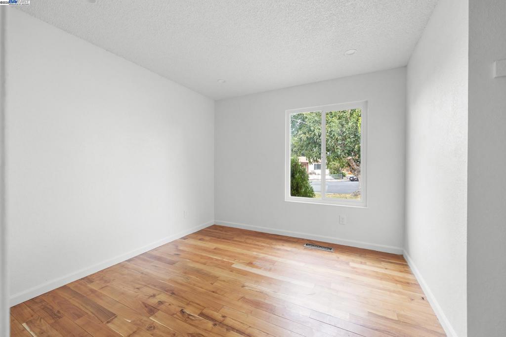 HEIGHTS - Residential