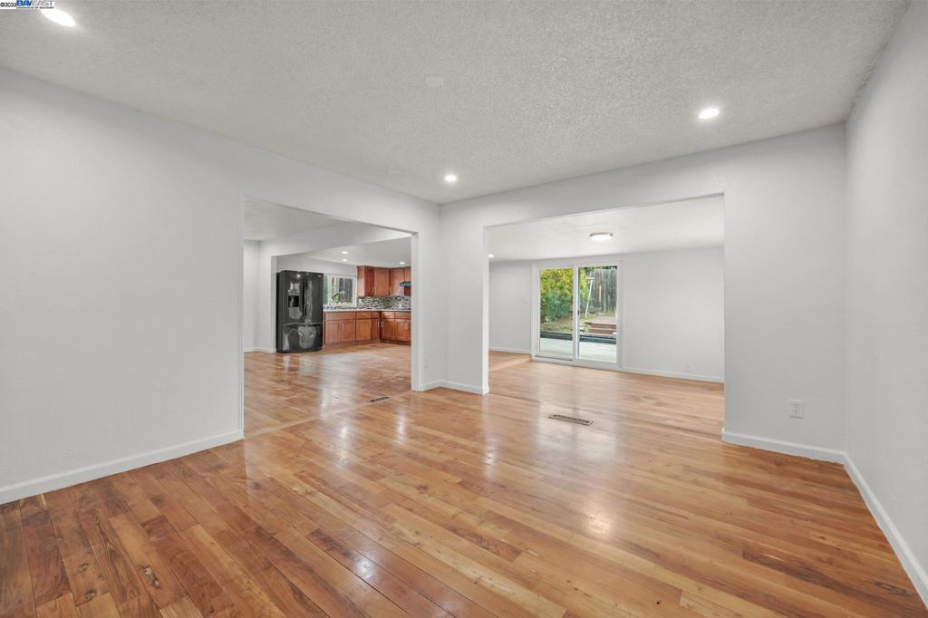 HEIGHTS - Residential