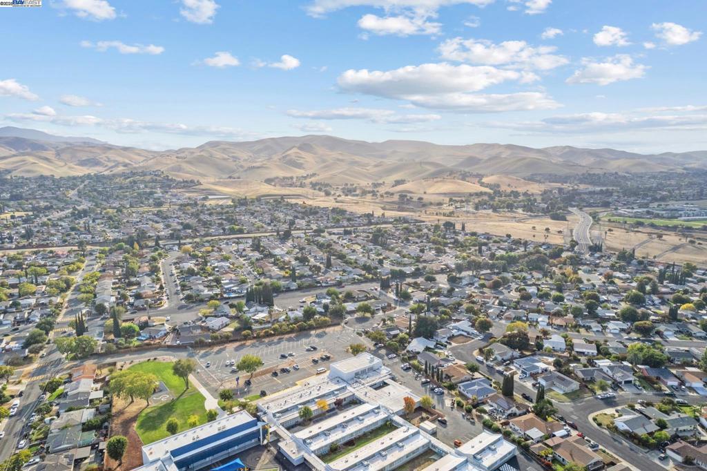 HEIGHTS - Residential