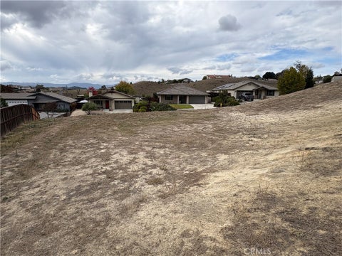 Photo of 201 Catalina, Paso Robles, CA 93446 (MLS # NS26233527)