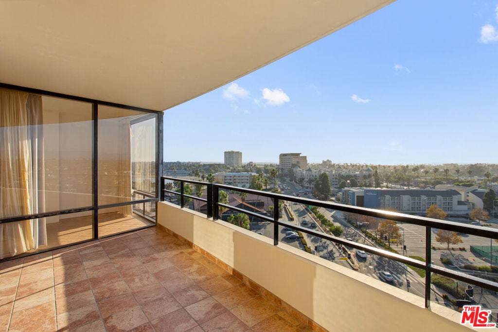 4265 Marina City Drive 701