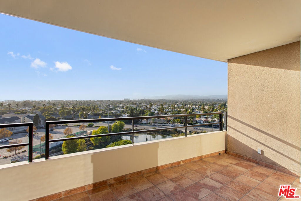 4265 Marina City Drive 701