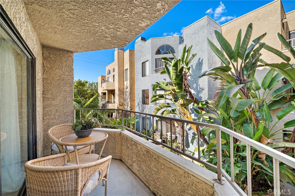 550 Orange Avenue 229