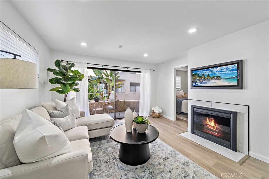 550 Orange Avenue 229