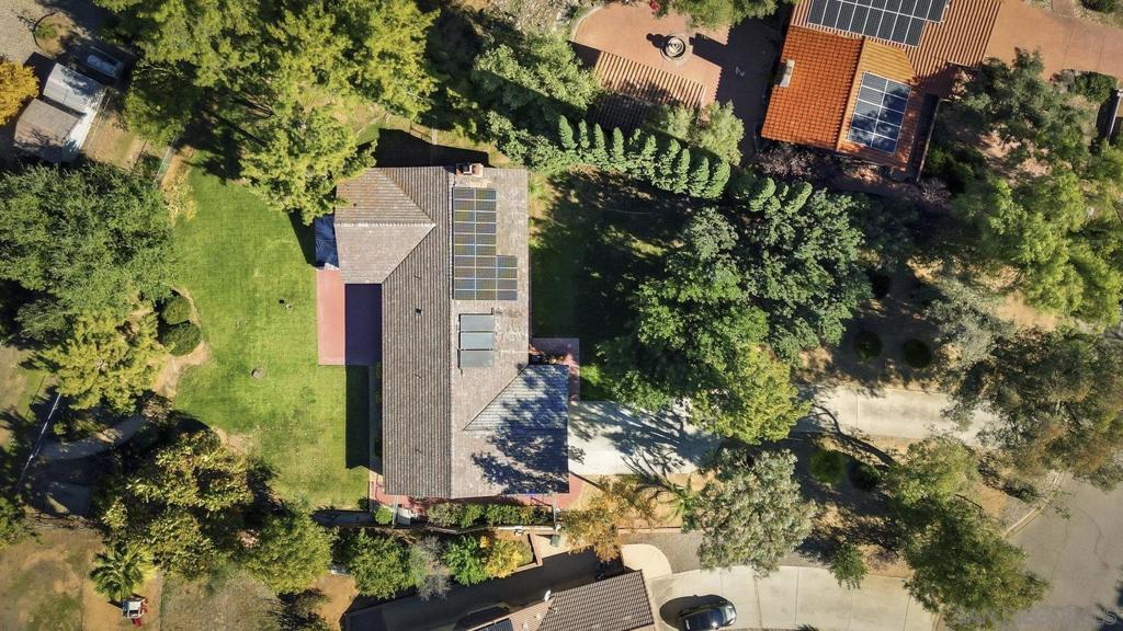 Ramona - Residential