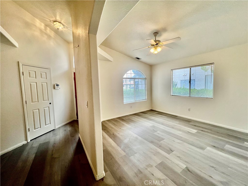17980 Lakeview Drive