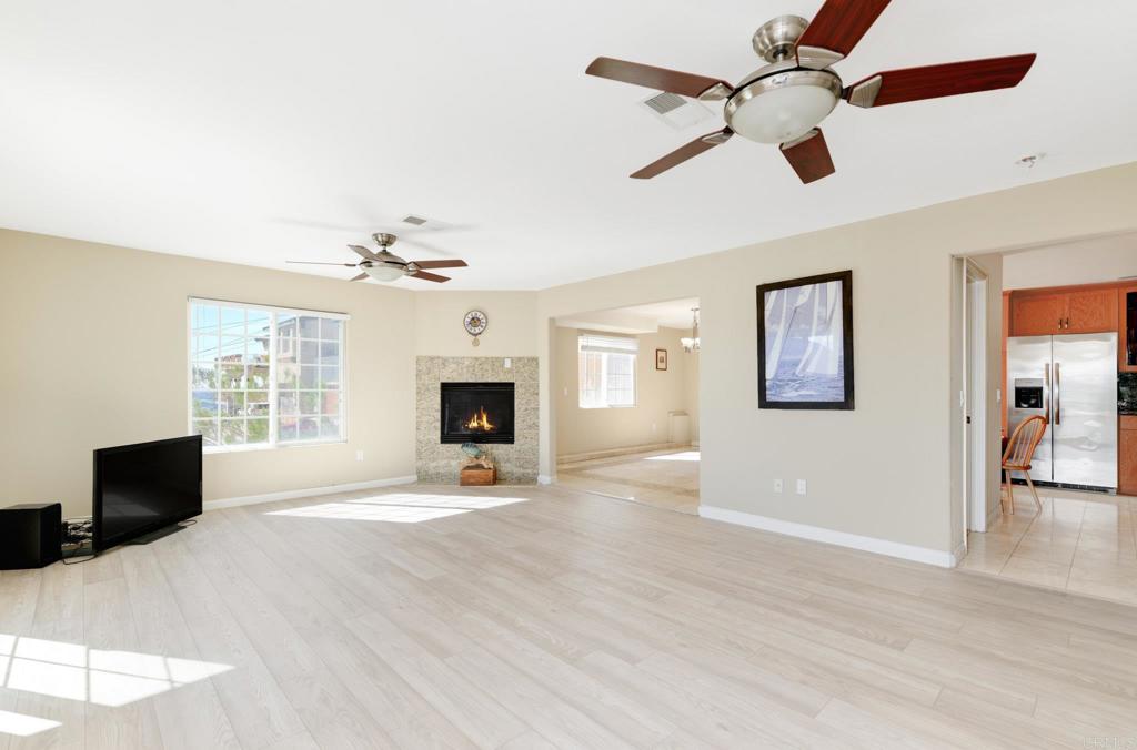 1634 La Presa Avenue