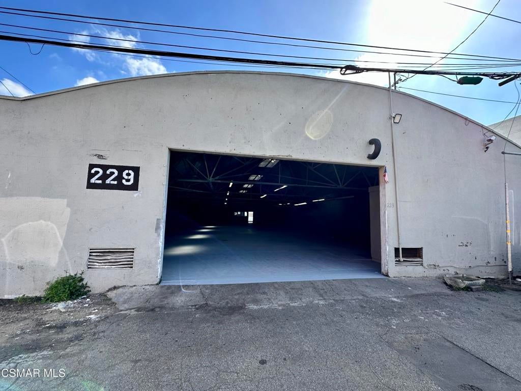 229 S Oxnard