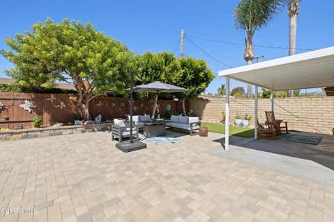 Tiny photo for 321 Pajaro Avenue N, Ventura, CA 93004 (MLS # 226003460)