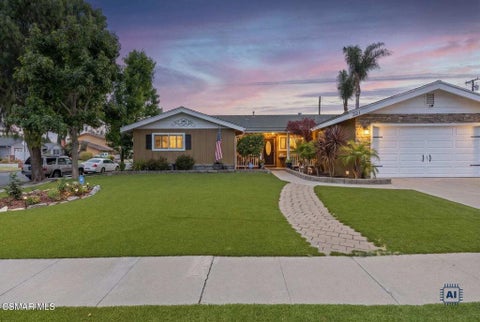 Photo of 321 Pajaro Avenue N, Ventura, CA 93004 (MLS # 226003460)