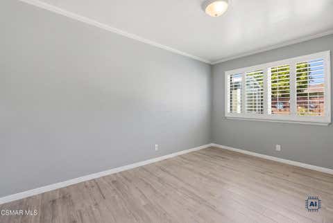 Tiny photo for 321 Pajaro Avenue N, Ventura, CA 93004 (MLS # 226003460)