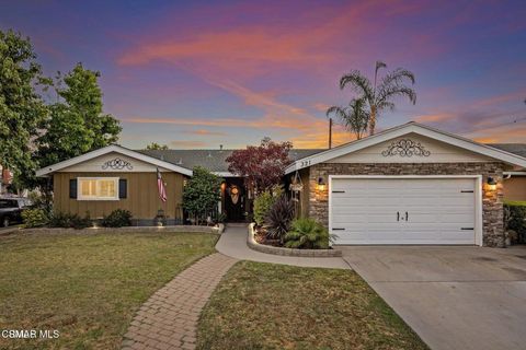 Photo of 321 Pajaro Avenue, Ventura, CA 93004 (MLS # 226003460)