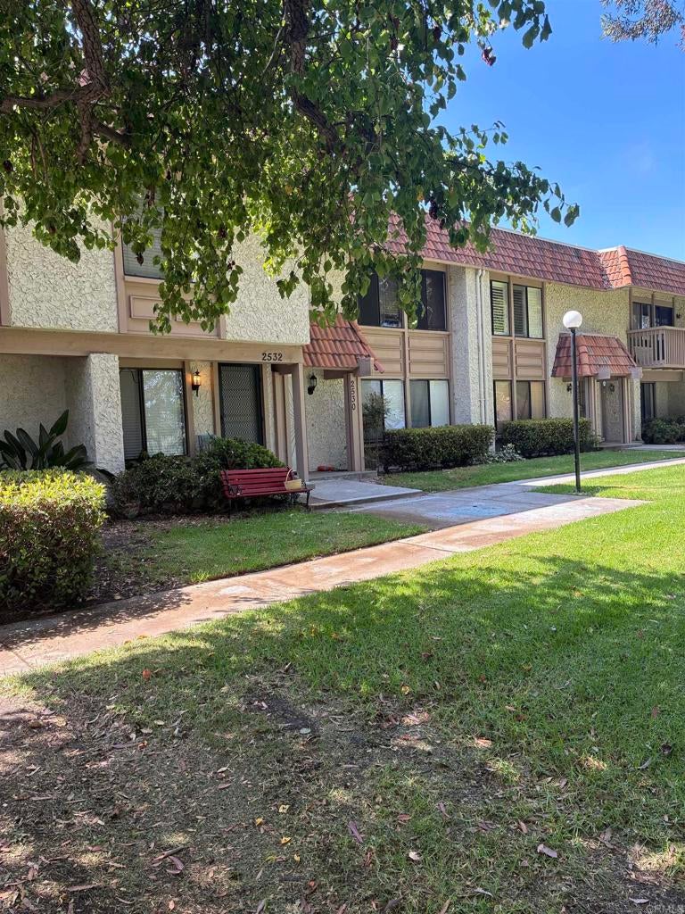 2530 via astuto, Carlsbad CA 92010