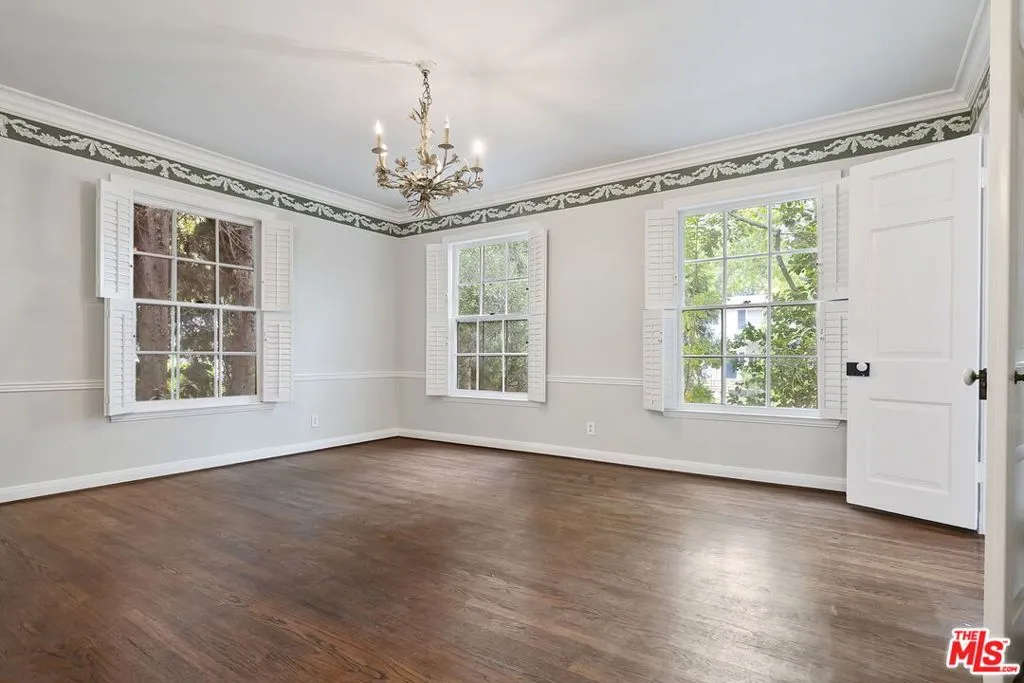 Los Angeles, California 90024, United States, 5 Bedrooms Bedrooms, ,5 BathroomsBathrooms,Residential,Active,198387