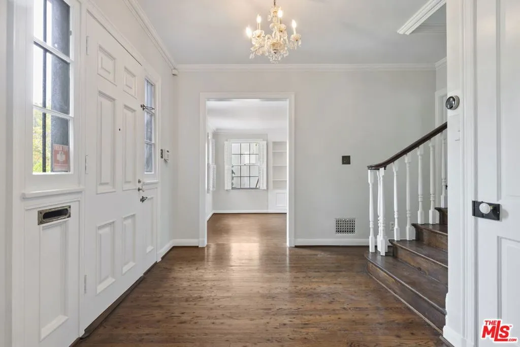 Los Angeles, California 90024, United States, 5 Bedrooms Bedrooms, ,5 BathroomsBathrooms,Residential,Active,198387