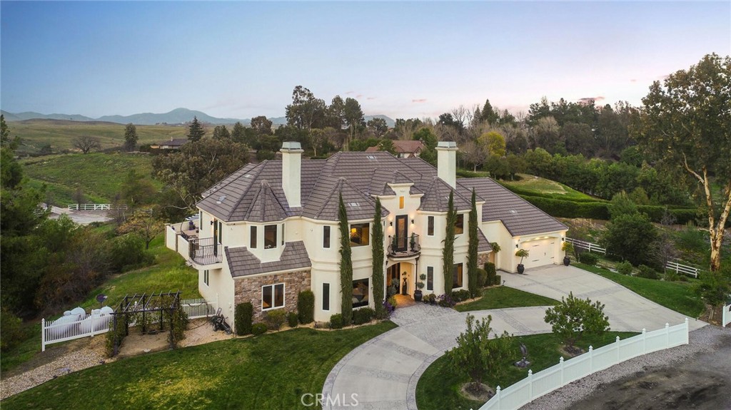 33120 Vino Way