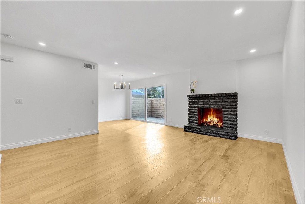 1432 Vista Grande 136