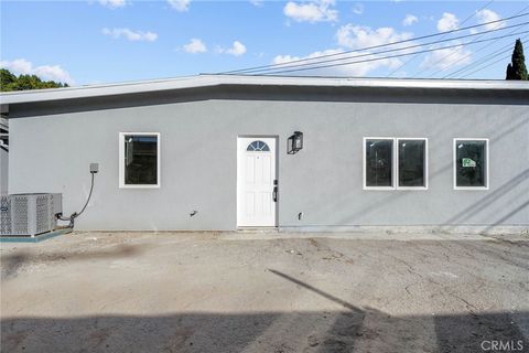 Photo of 10318 Burin Avenue #1/2, Inglewood, CA 90304 (MLS # SB26083646)