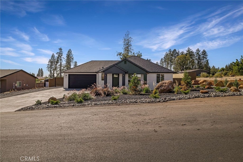 5949 Hazel Way