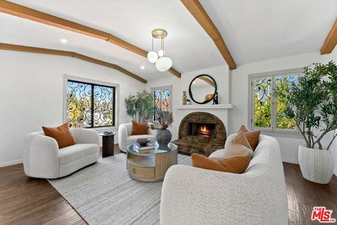 Photo of 10320 Mississippi Avenue, Los Angeles, CA 90025 (MLS # 25612893)