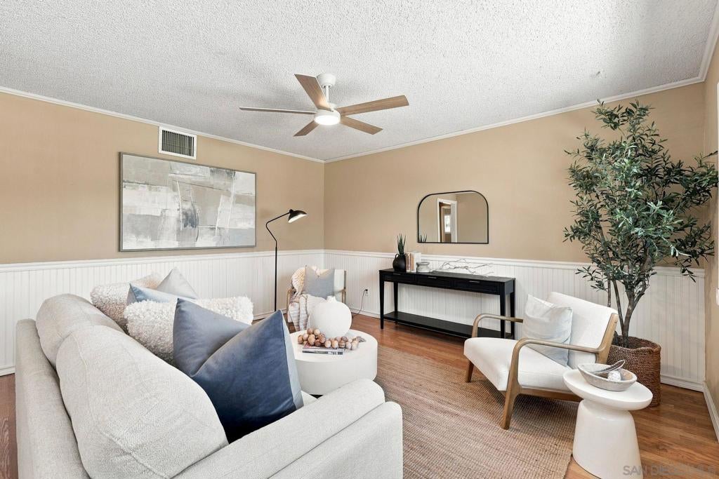 9859 Mission Vega Road 1