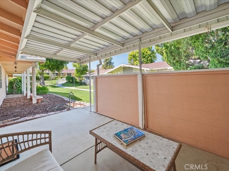 19155 Avenue Of The Oaks