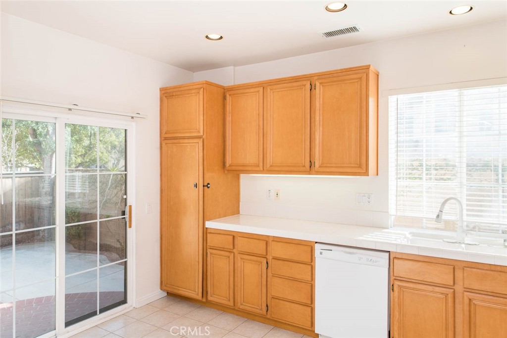 124 CHERRYBROOK Lane